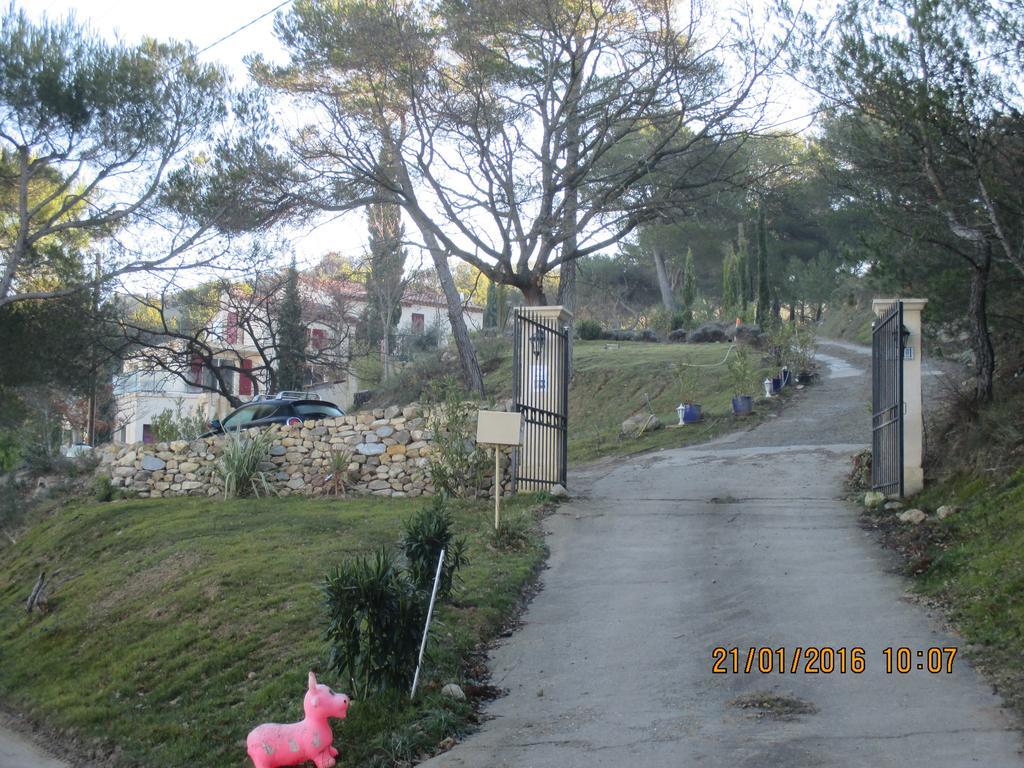 Villa Boulou Rognes ภายนอก รูปภาพ